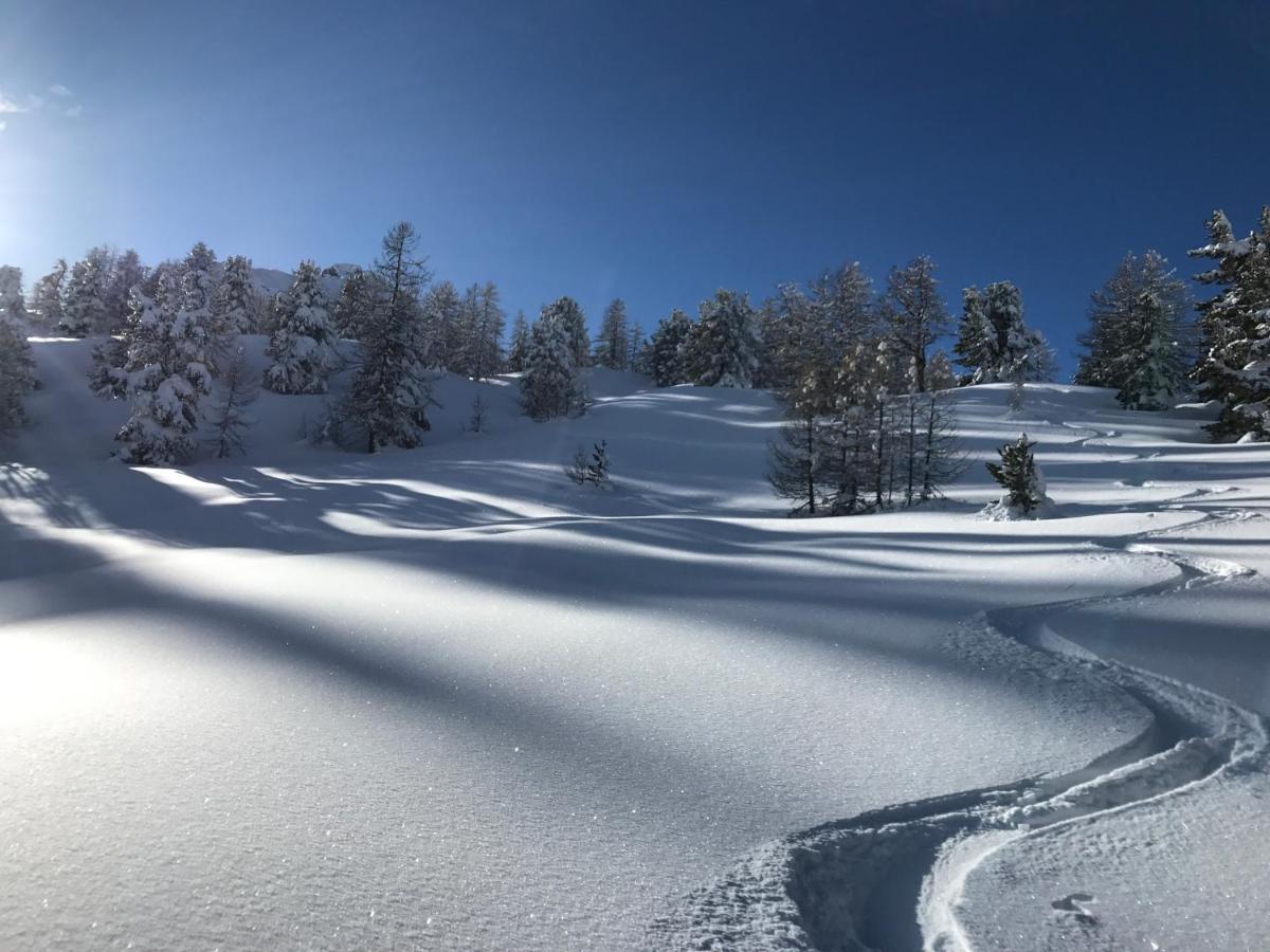 L'Etesy, rénové en 2021, pied des pistes et spa Montgenèvre Exterior foto