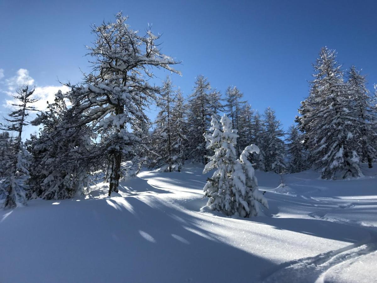 L'Etesy, rénové en 2021, pied des pistes et spa Montgenèvre Exterior foto